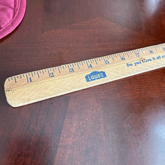 Korea Gold Tone Bracelet - Picture 2 of 2